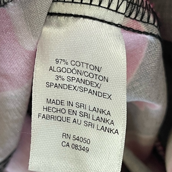 NINE WEST Woman’s Sleeveless Tropical Print with Ribbed Trim Sweetheart Neck 8 - Picture 7 of 8